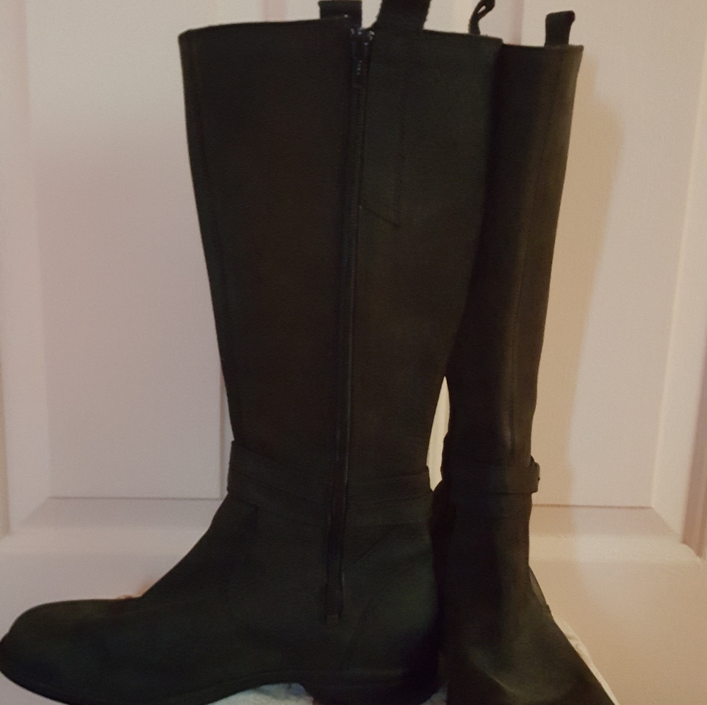 Merrell women boots